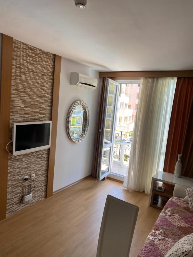 Апартамент На Солнечном Берегу Sunny Beach Buitenkant foto